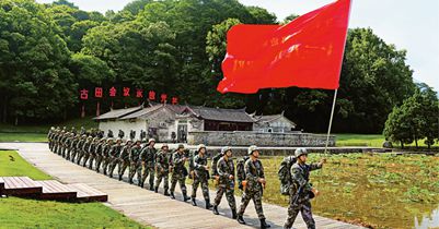 堅持和完善黨對人民軍隊的絕對領(lǐng)導(dǎo)制度